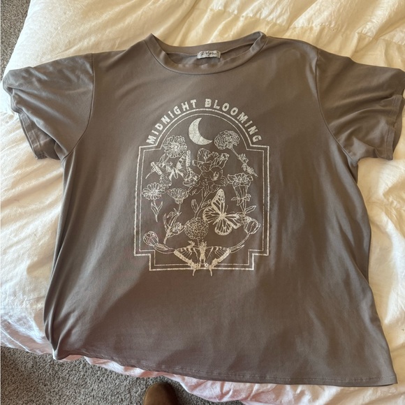 Polagram Midnight Blooming Graphic Tee - Picture 6 of 8